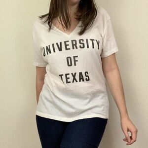 ✨5 FOR $25✨   VS PINK University of Texas UT White V Neck Tee